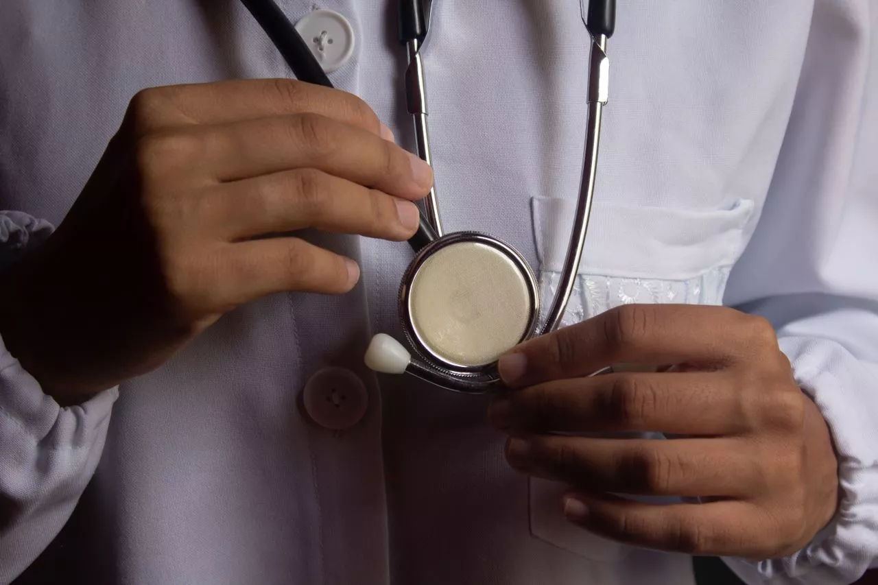 Licensed medical professional representing issues involving professional licenses in a Florida divorce case.