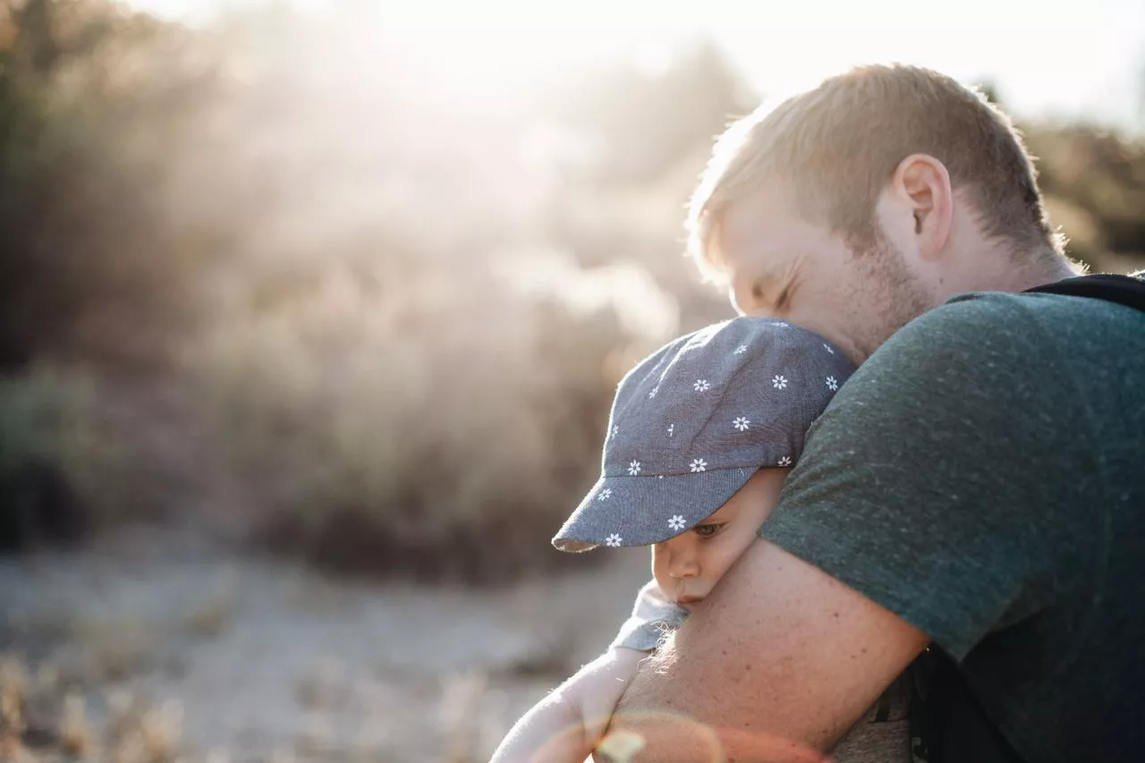 Father spending time with his child after a Florida paternity case